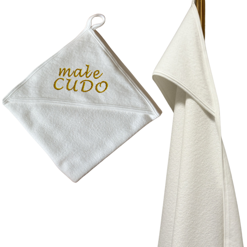 ręcznik kąpielowy dla niemowląt