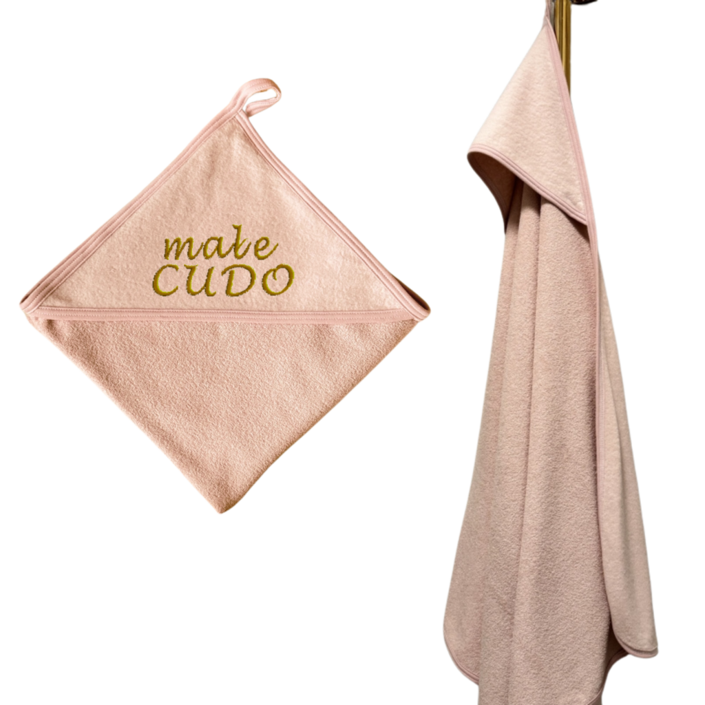 ręcznik niemowlęcy z kapturem