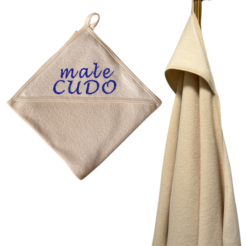 ręcznik niemowlęcy z kapturem