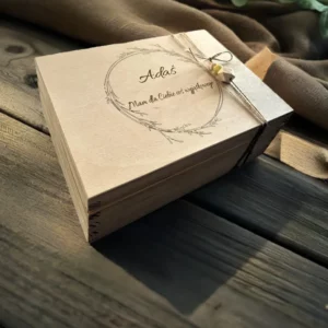 pudełko na prezent dla noworodka z okazji narodzin