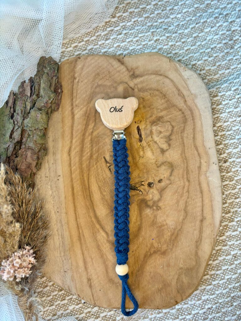 zawieszka do smoczka z imieniem