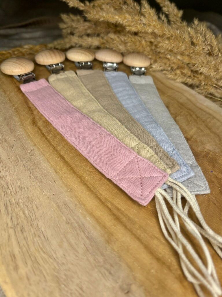 zawieszki do smoczka muślinowe