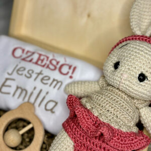 Gotowy zestaw dla nowonarodzonego dziecka z personalizacją