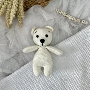 własnoręcznie wykonana maskotka na szydełku