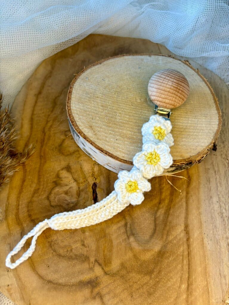 Zawieszka do Smoczka z wygrawerowanym imieniem dziecka